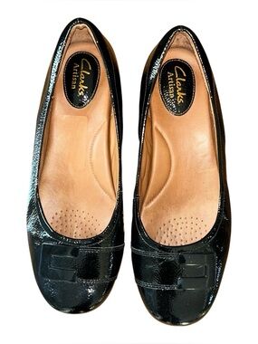 Clarks Artisan Black Patent Leather Ballet Flats Comfort Shoes Womens 7W Wide